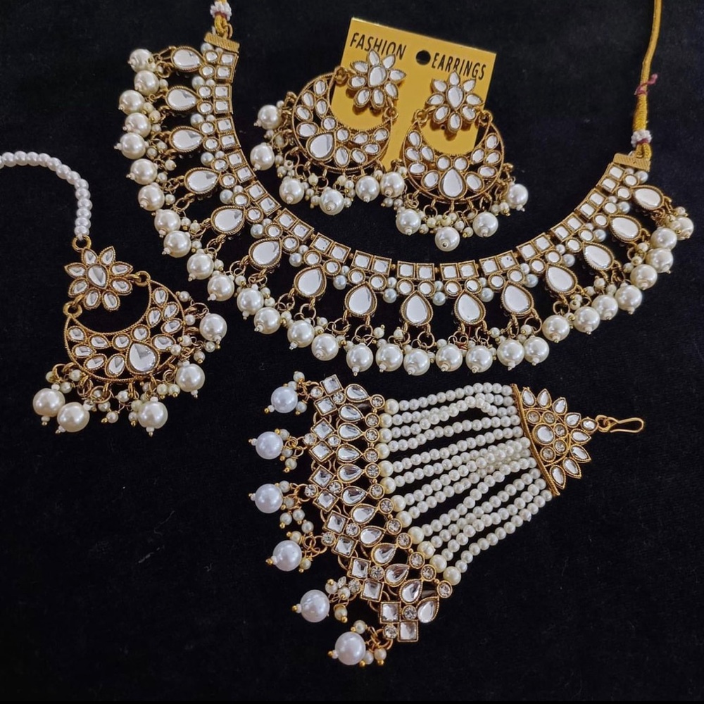 Necklace Set
